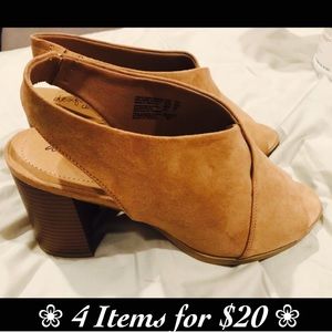 Dexflex Comfort “Tilda”Nude Slingback 9W